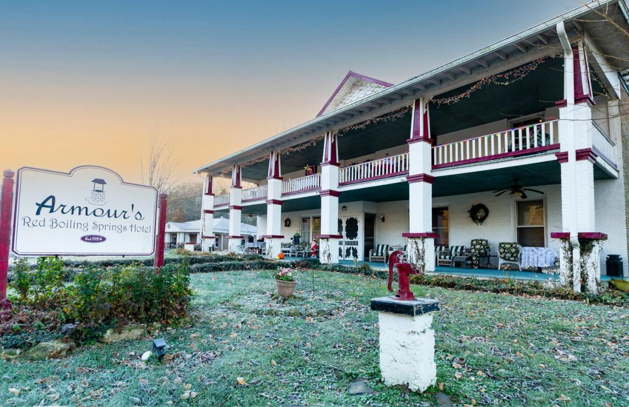 Armour'S Hotel & Spa Red Boiling Springs Bagian luar foto